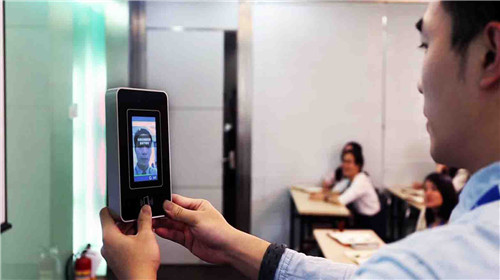 宏运中央公园人脸识别技术