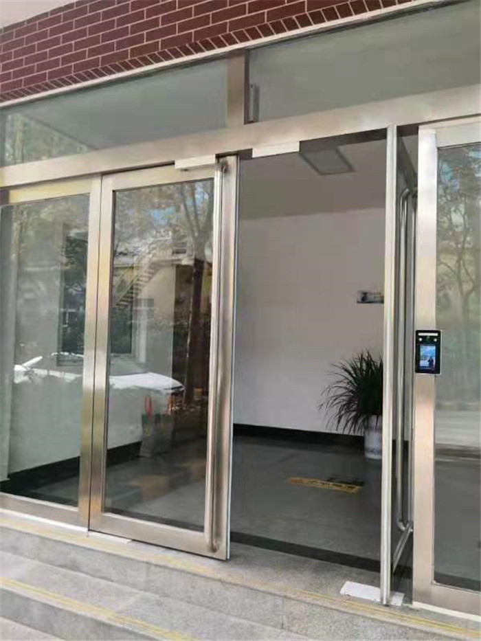 恒信风华上品人脸识别技术